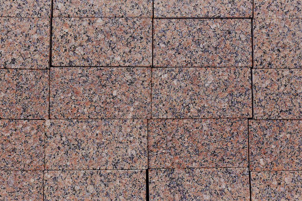 Западно-Султаевское месторождение. Гранитные изделия от производителя <br>в Ростове